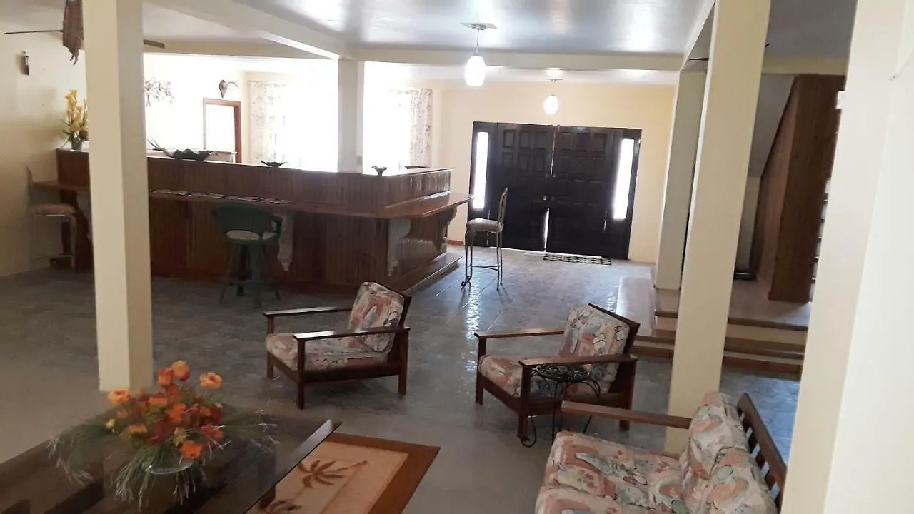 Your Private Getaway On The Hill 蒙特哥贝