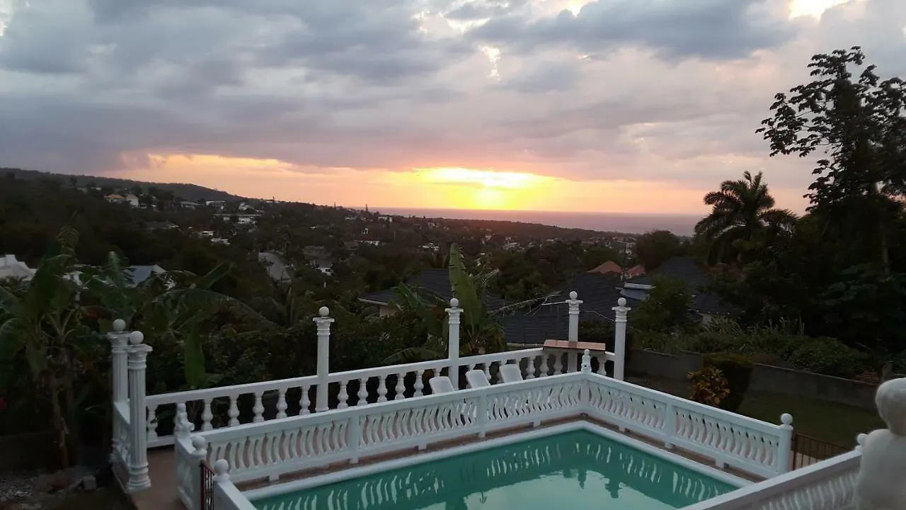Bed & Breakfast Your Private Getaway On The Hill Montego Bay